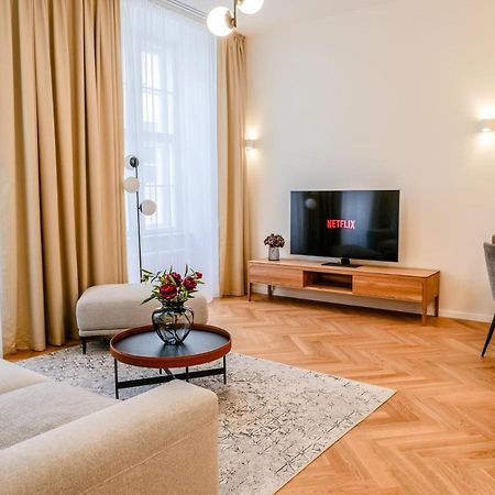 Laurinska 1 Apartments Bratislava Exterior foto